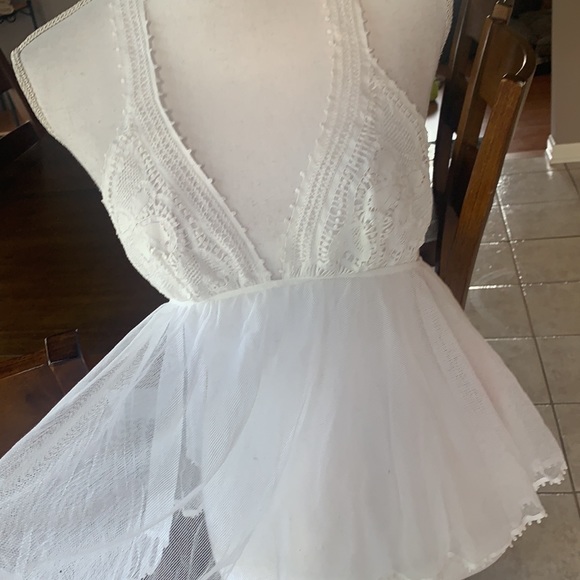 CIA.Maritima Beach Coverup - Picture 9 of 12